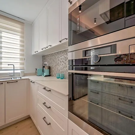 Blu Brac A Beautiful 3 Bedroom A Stones Throw To The