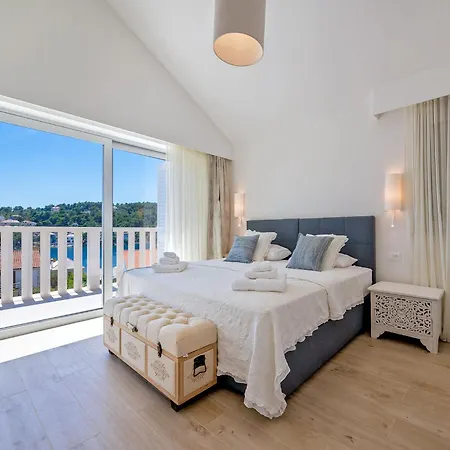 Vila Blu Brac A Beautiful 3 Bedroom A Stones Throw To The Sumartin
